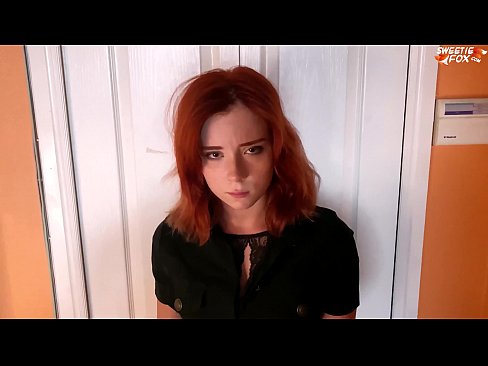 ❤️ Ghearr Garda Slándála Pionós ar Bhean Réidh as Siopadóireacht - Cum I mBéil ️❌ Porn ardchaighdeáin linn ☑